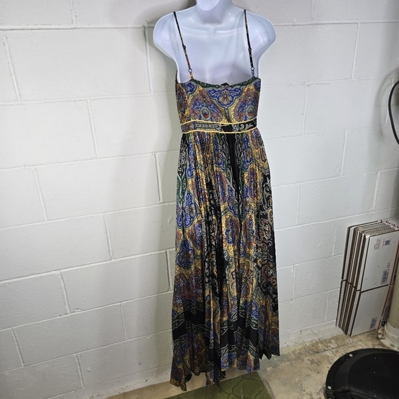 Sandro Riana satin paisley pleated sleeveless maxi dress - Picture 11 of 15